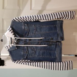 Jeans NWOT Wallflower denim jacket sz S Juniors Girls
